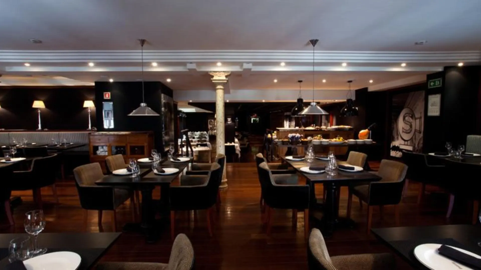 Hotel 1898 Barselona 4*,