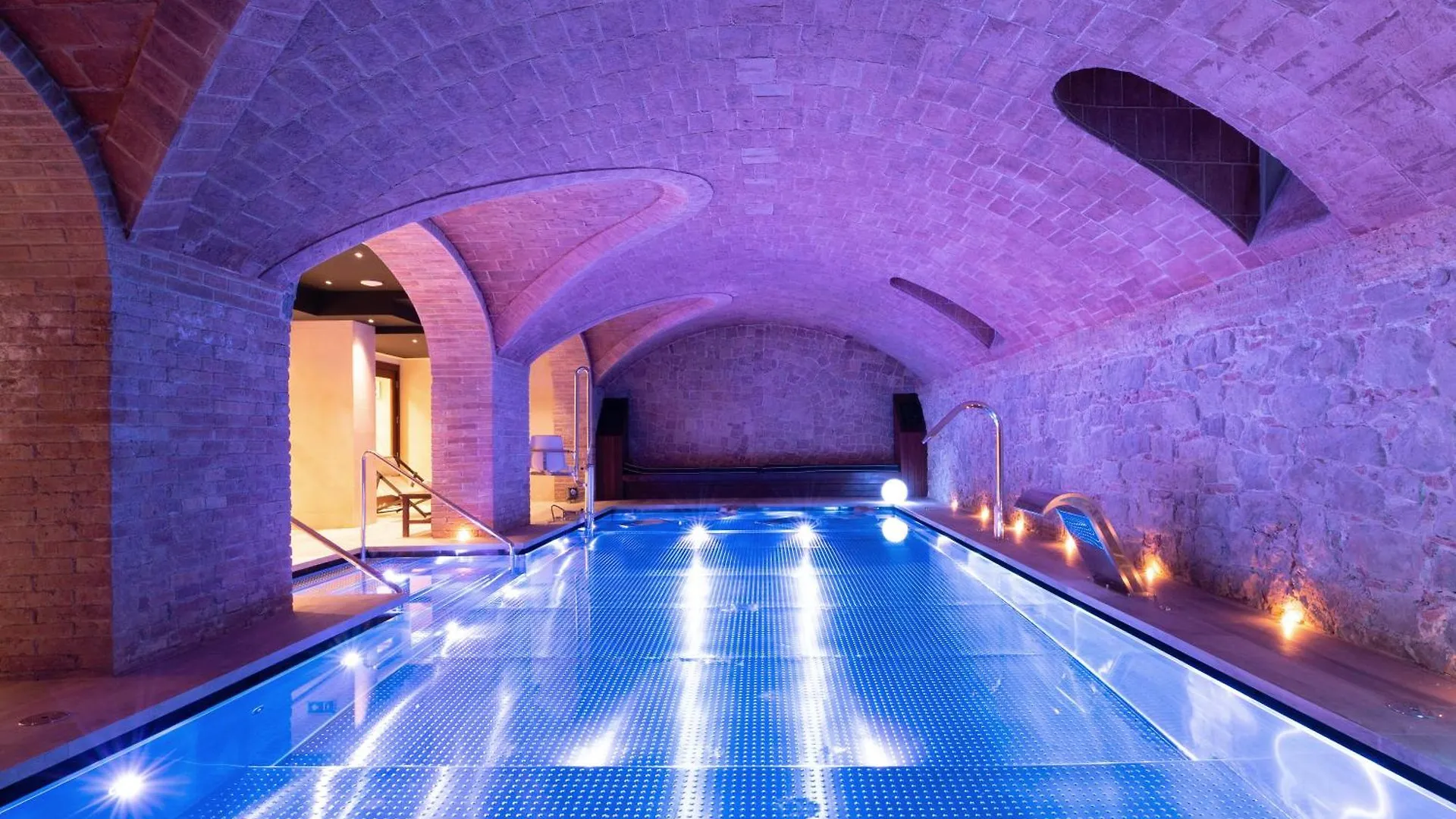 Hotel 1898 Barcellona 4*,  Spagna